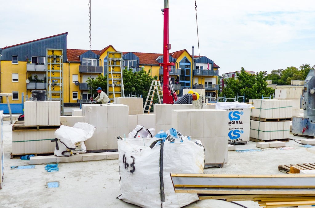 Der Neubau wächst Stück für Stück. Wenn alles nach Plan verläuft, soll der Anbau im nächsten Jahr fertig werden.