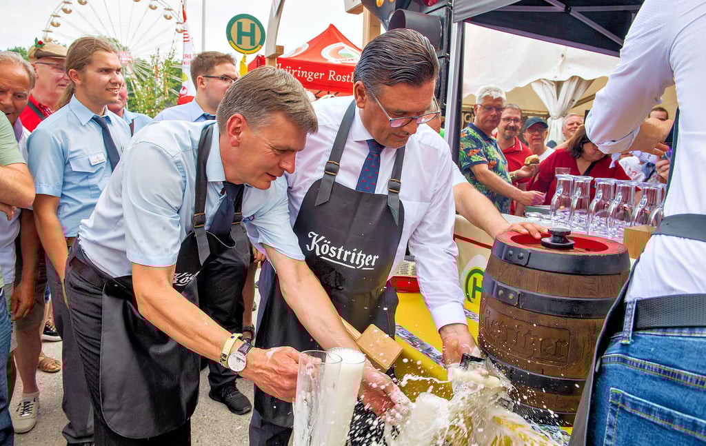 HussitenKirschfest Feuchtfröhlicher Auftakt Naumburg startet in „Fünfte Jahreszeit“