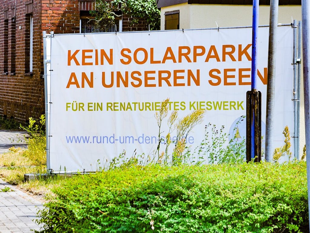 Die Bürgerinitiative wehrt sich gegen den Solarpark.