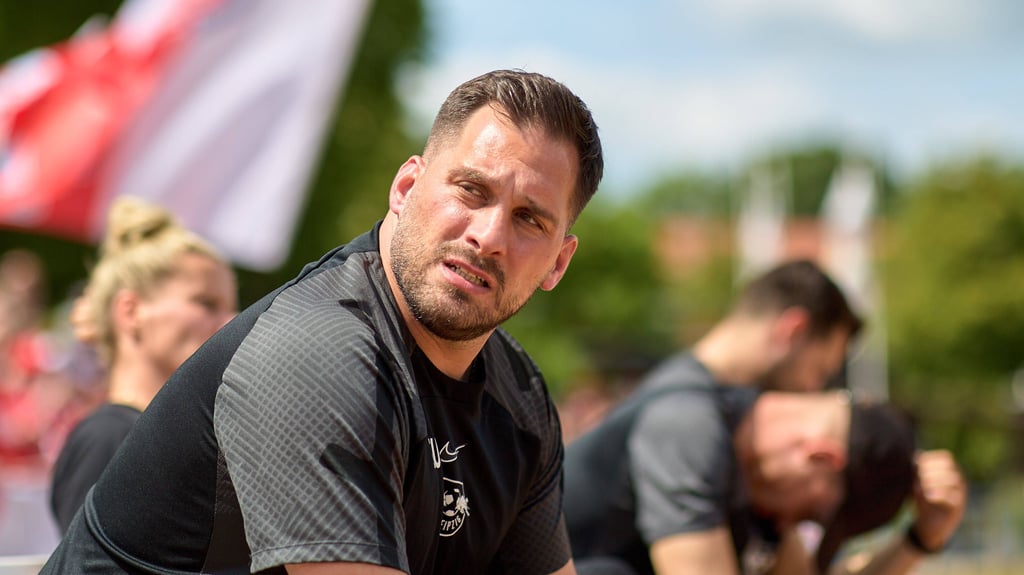 RB-Trainer Saban Uzun hat noch keine Anfeindungen bei den Frauen-Spielen erlebt.