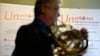 Ein Musiker spielt anlässlich des Musikfestes „Unerhörtes Mitteldeutschland“ auf einem Horn.