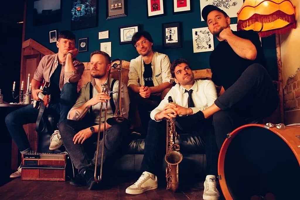 Ein Konzert mit "Les Bummms Boys" findet am Sonnabend im Magdeburger Technikmuseum statt.