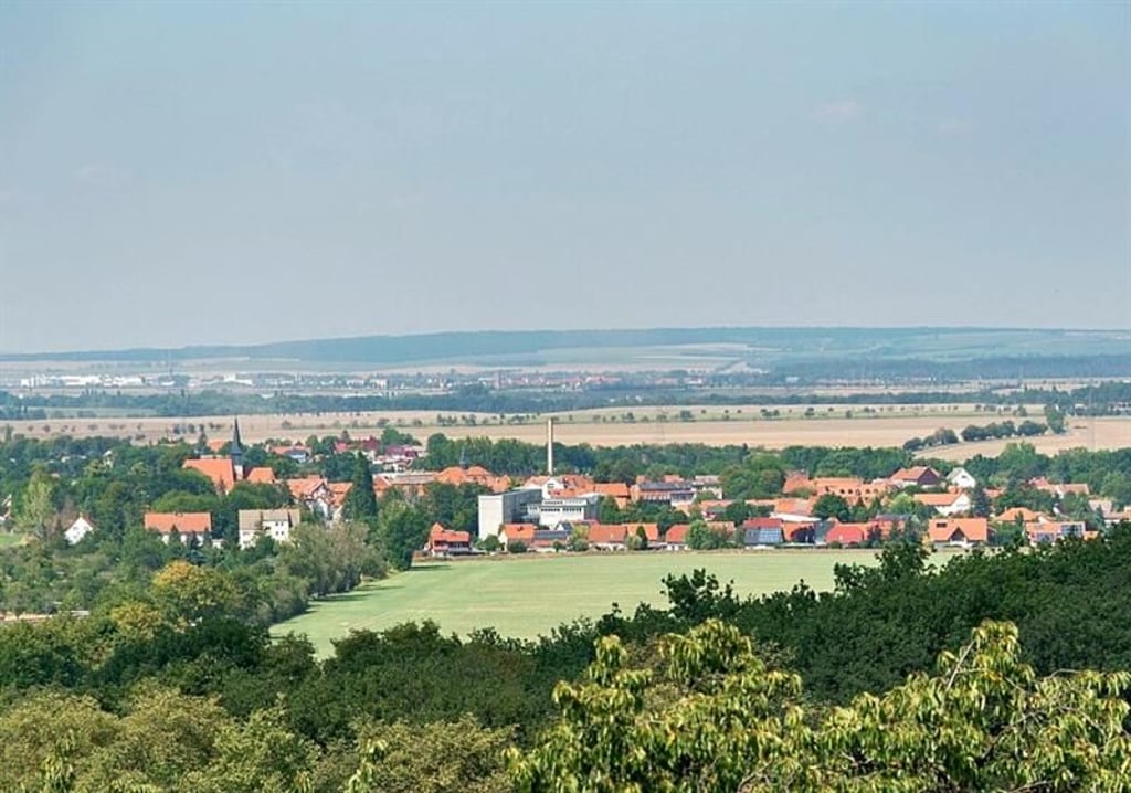 Blick von der Konradsburg Ermsleben ins Land: Wie sich die Kommunen der Stadt Falkenstein entwickeln sollen, ist im Gemeindeentwicklungskonzept dargestellt.