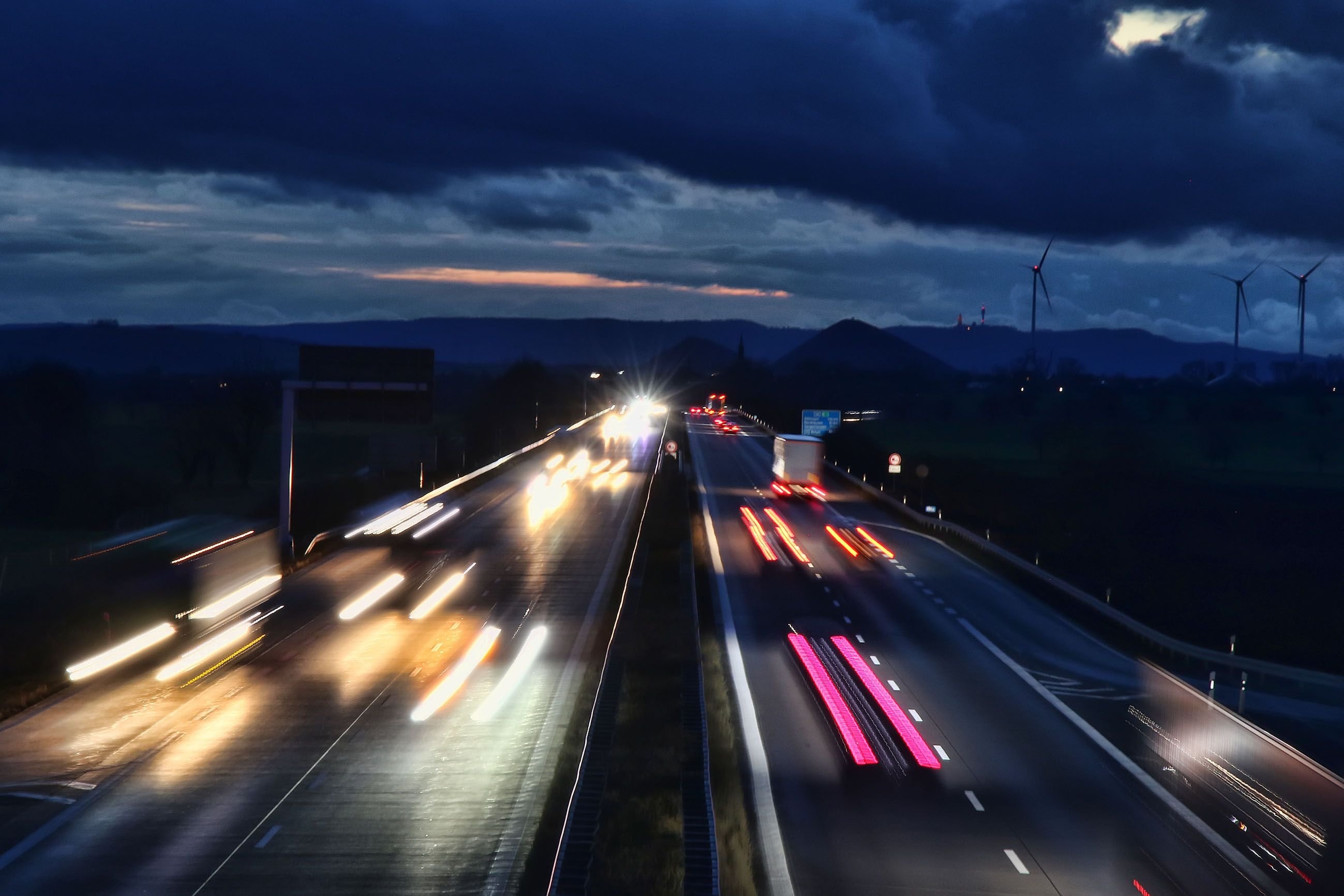 Unfall A38: Betrunkener Verursacht Auf Der Autobahn 38 Zwei Karambolagen