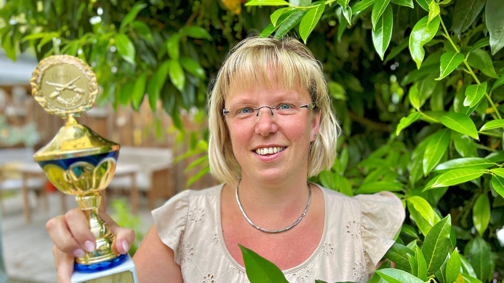Adina Kiefer ist die neue Bürgerkönigin des Alslebener Schützenvereins.