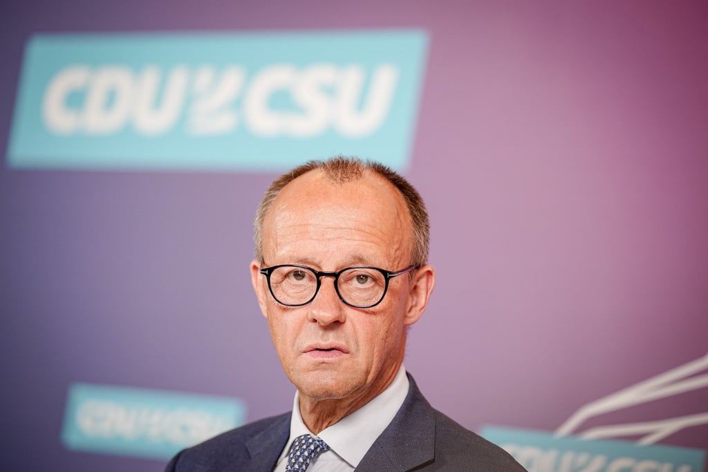 Friedrich Merz (CDU), CDU-Bundesvorsitzender und Unionsfraktionsvorsitzender, gibt ein Pressestatement.