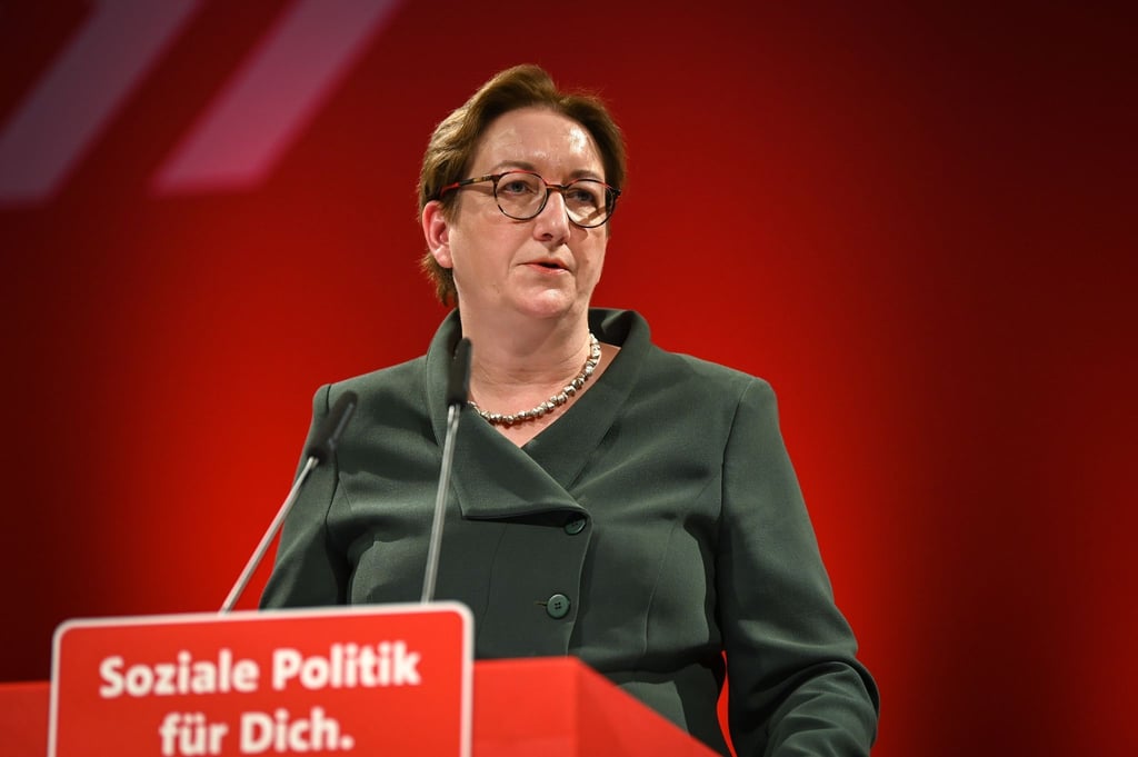Klara Geywitz redet auf dem Landesparteitag der SPD Sachsen in Chemnitz.