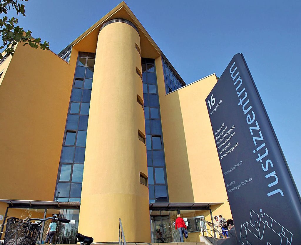 Am Verwaltungsgericht, untergebracht im Justizzentrum Halle, wurde über die Klage von Sangerhausen zur Kreisumlage verhandelt.