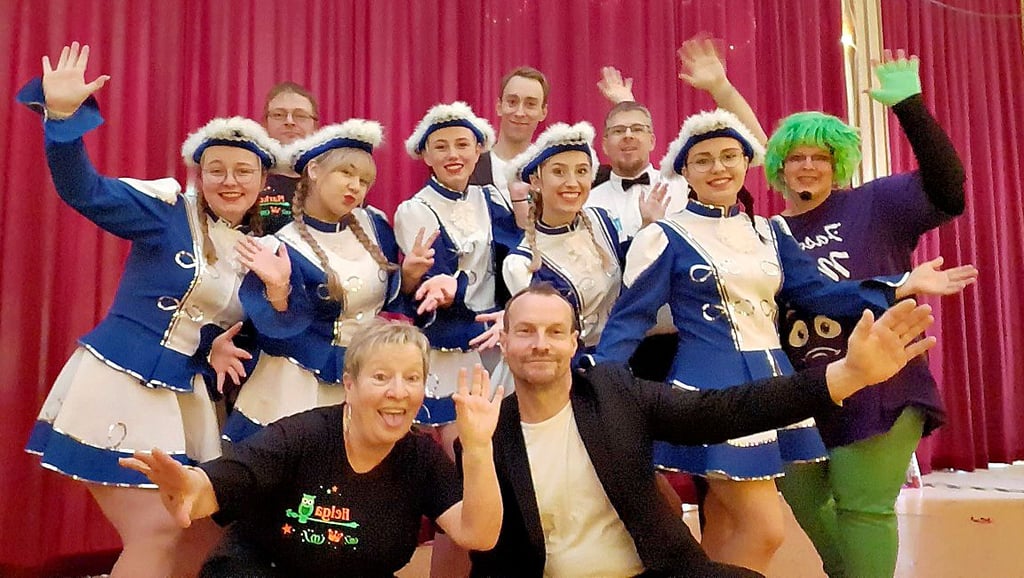 Die Faschingseulen, hier bei einem Auftritt im Februar, wollen am Samstag nächster Woche Jubiläum feiern.