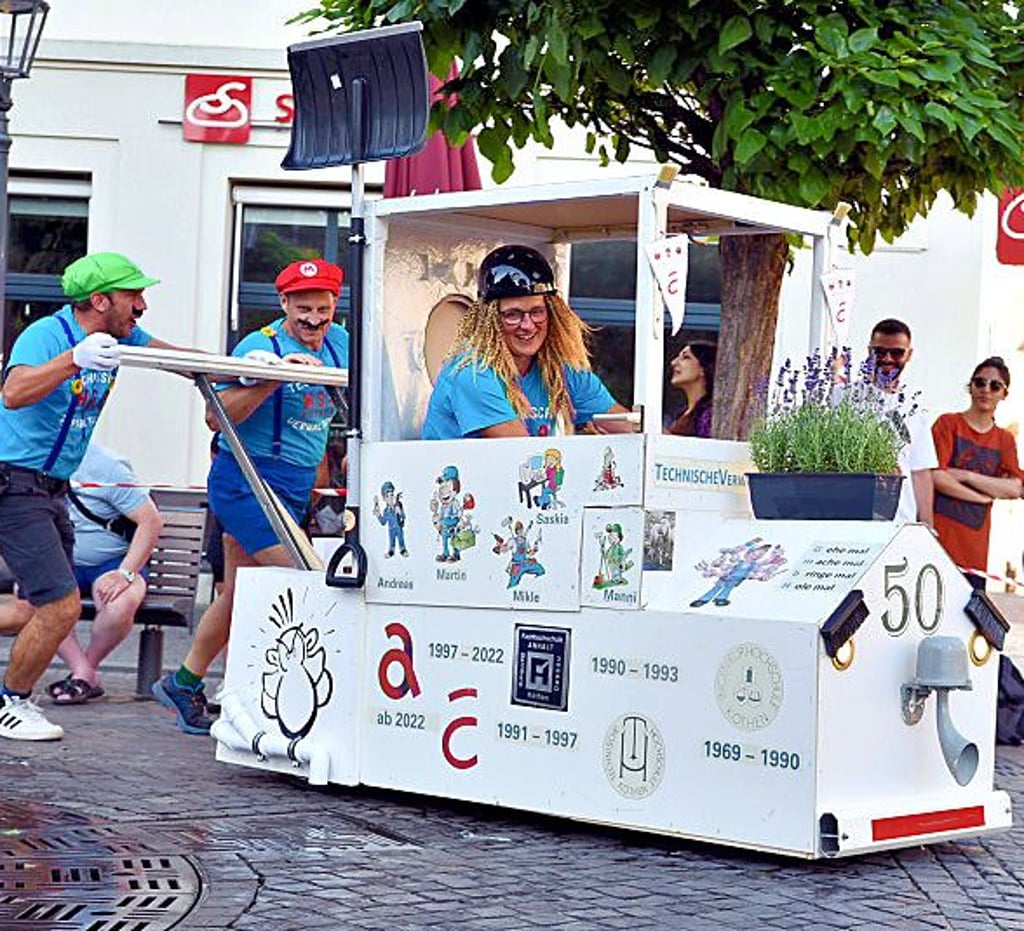 Auch die Mannschaft der technischen Verwaltung gab sich Mühe.