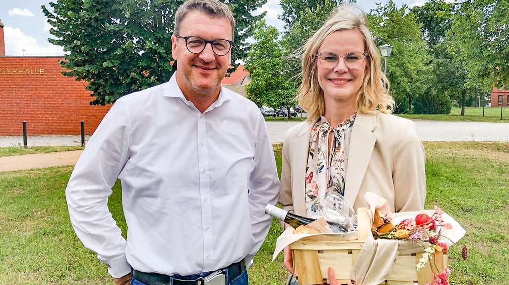 Besonderes Angebot in Wittenberg Ganz in Weiß zum Picknick in den