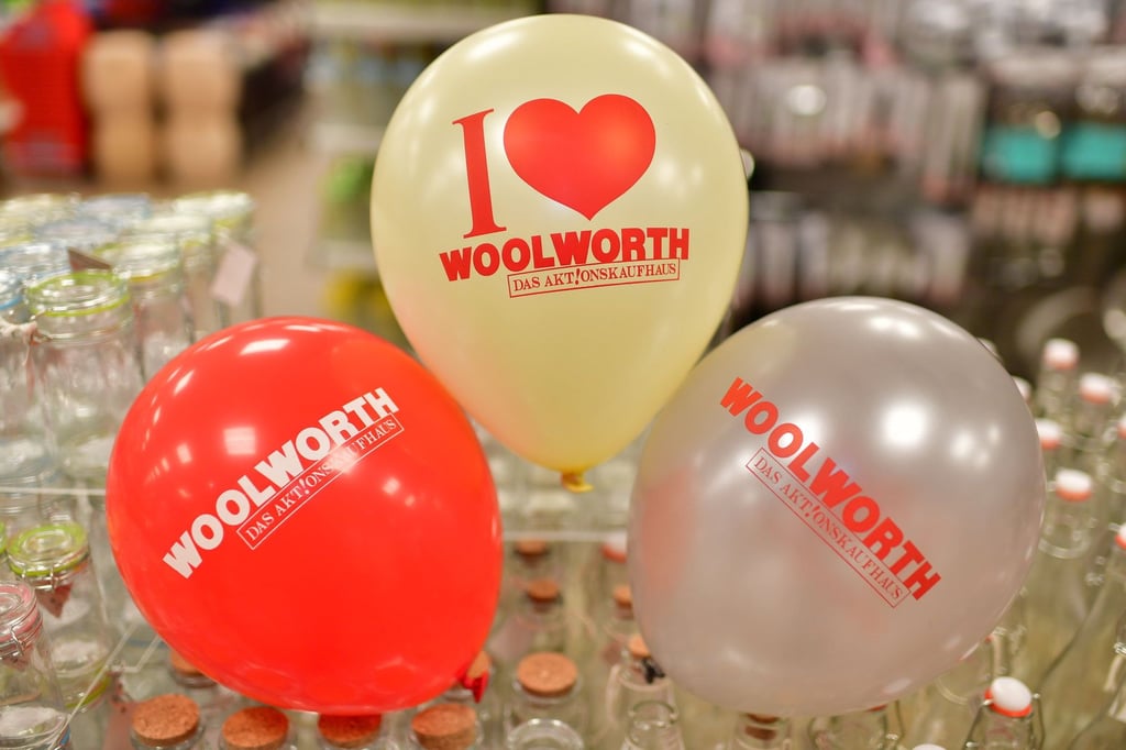 Am 6. Juli steigt bei Woolworth im Salzer Park eine kleine Party. Der Grund: die Neueröffnung eines Geschäftes.