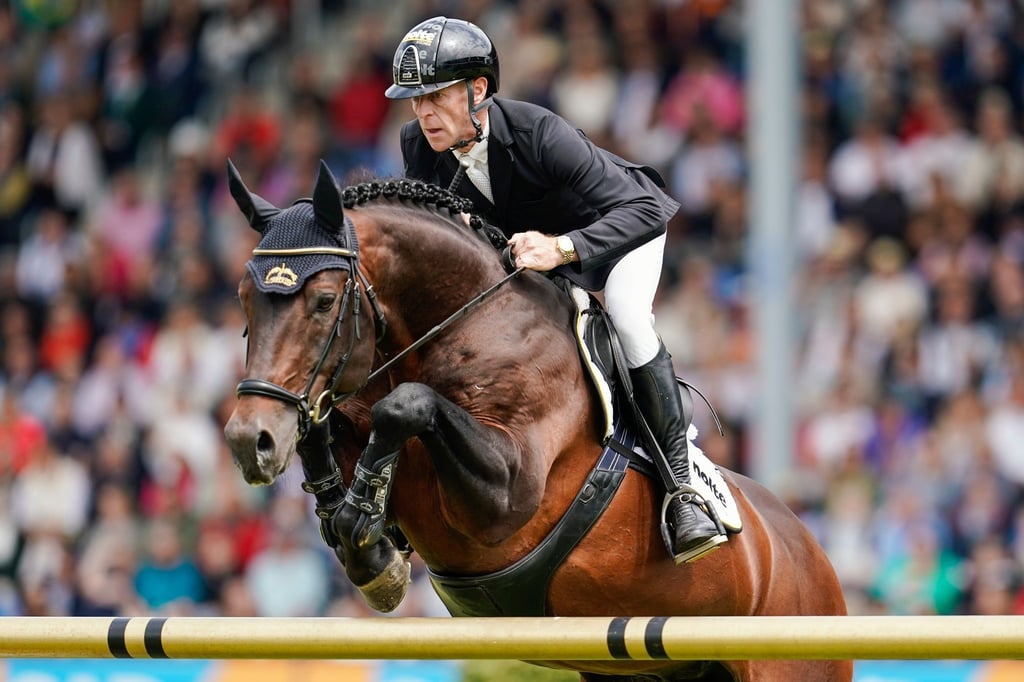 Springreiter Marcus Ehning hat zum dritten Mal den Großen Preis von Aachen gewonnen.