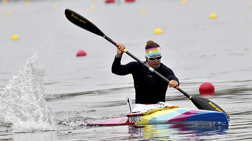 Josefine Landt paddelt nach schwierigen Wochen mit der Hoffnung auf eine Medaille nach Auronzo.