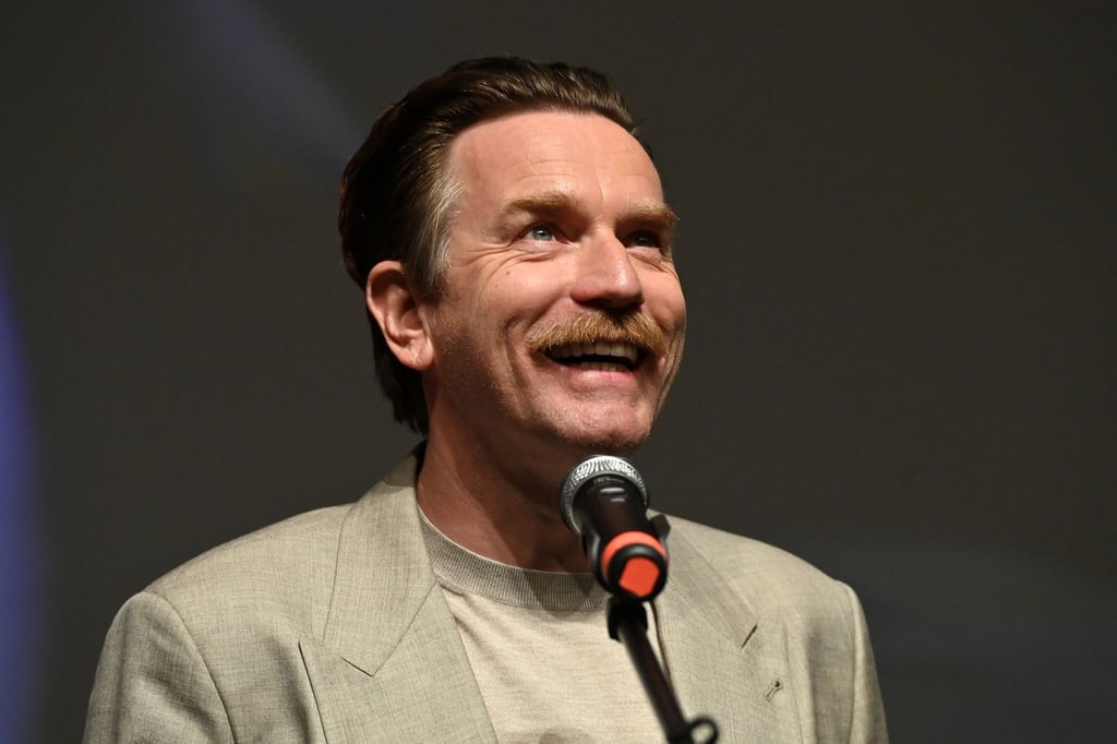 Der britische Schauspieler Ewan McGregor hat vor mehr als 25 Jahren in dem ersten Film von „Trainspotting“ mitgespielt.