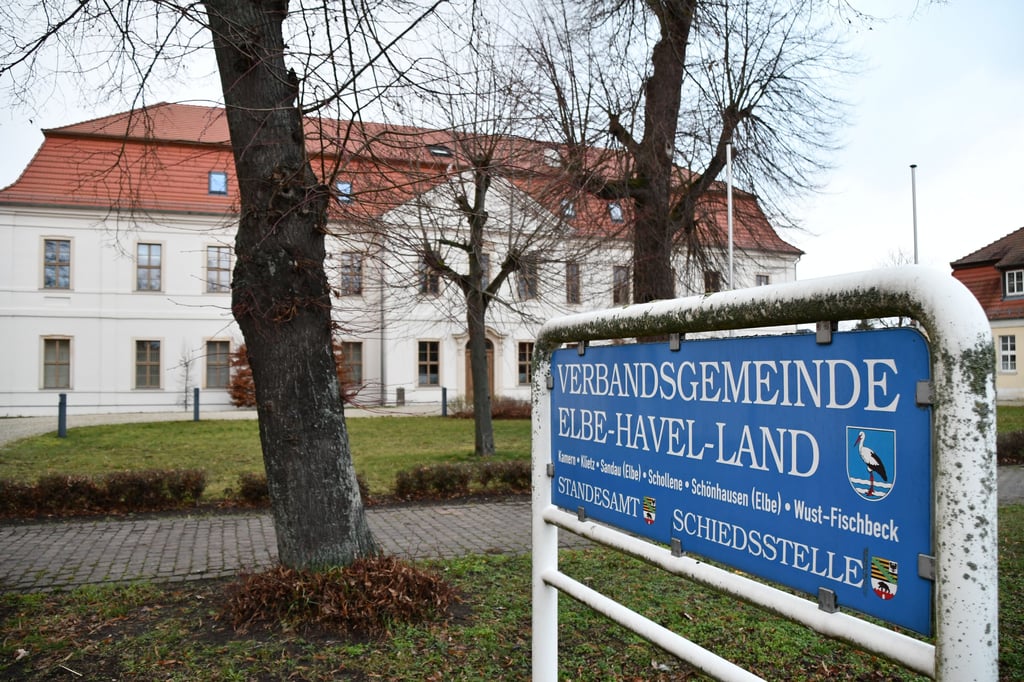 Wer übernimmt im Januar 2024 das Bürgermeisteramt im Elbe-Havel-Land?