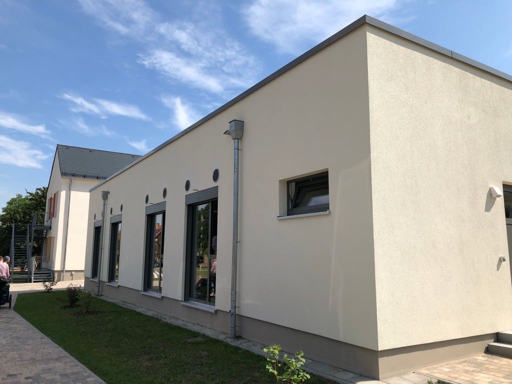 Ein Blick auf den Erweiterungsbau der Großgörschener Grundschule