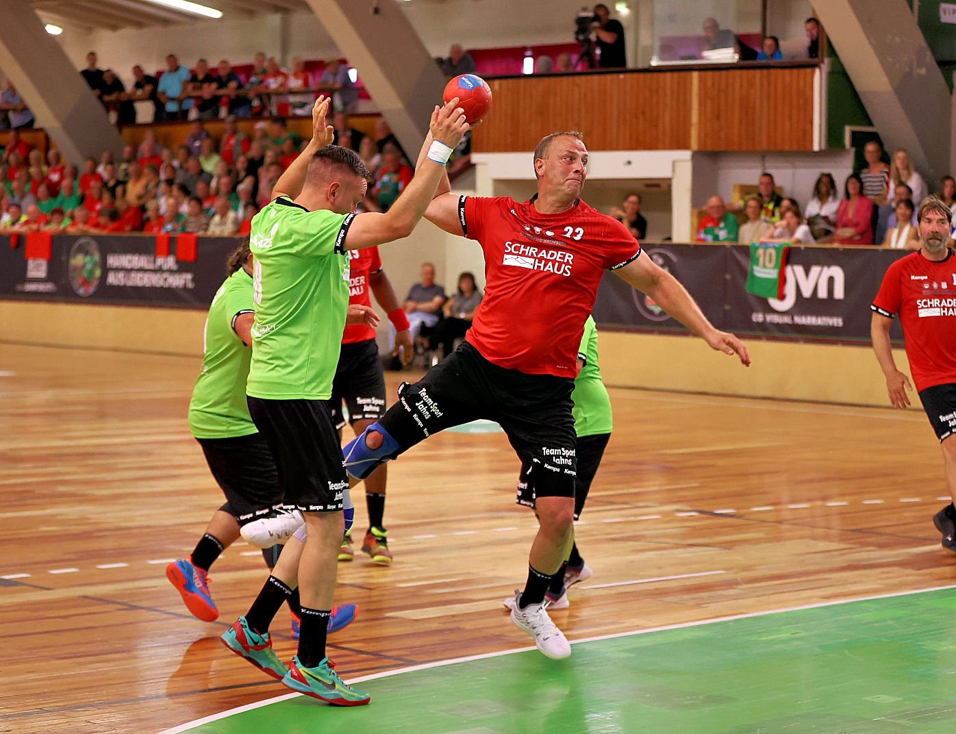 Handball SCM- und DHB-Legenden zaubern wie in alten Zeiten