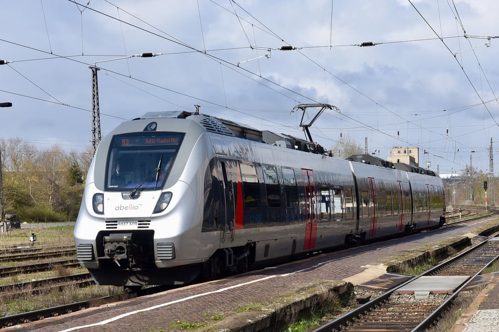 Wegen Fachkräftemangels und Krankenstandes fahren die Abellio-Züge zwischen Güsten und Aschersleben nur noch im Zweistundentakt.