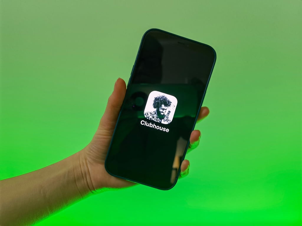 Die Talk-App Clubhouse öffnet sich nach mehr als einem Jahr nach ihrem Start für alle.