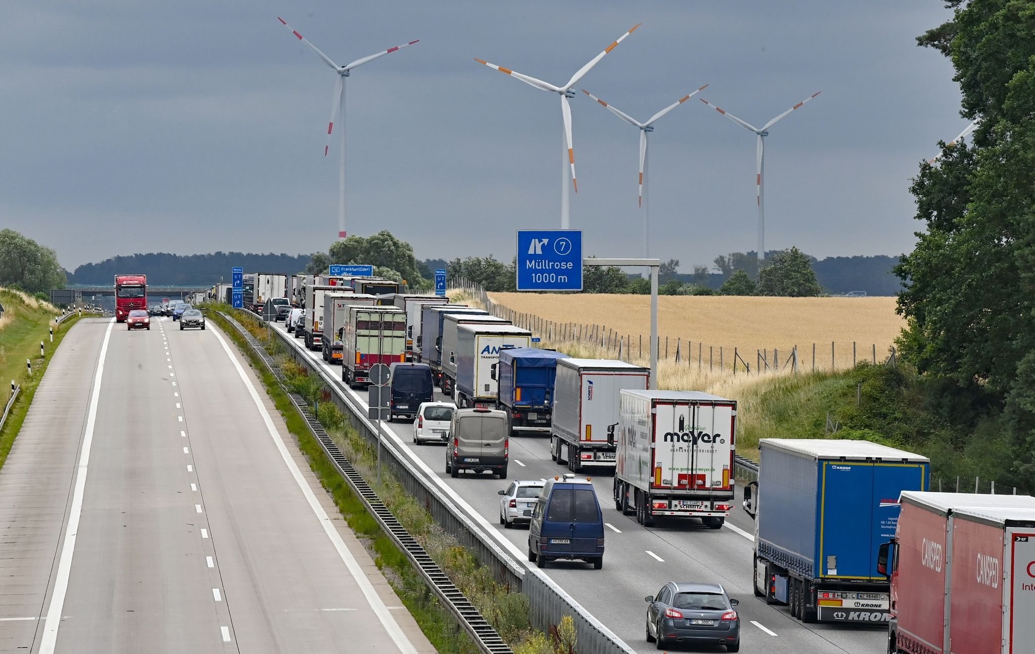 Ferien: Reiseverkehr Im Norden Sorgt Für Staus Und Wartezeiten