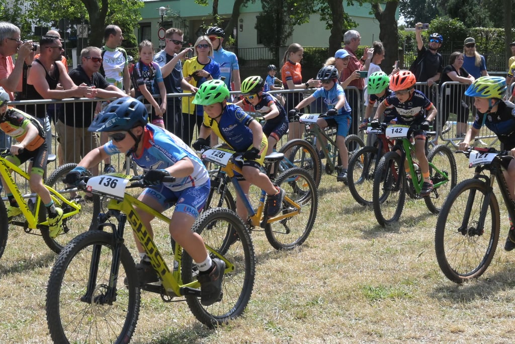 In der Altersklasse U9 gingen am Wochenende auf dem Weißenfelser Klemmberg die jüngsten Mountainbikefahrer an den Start.