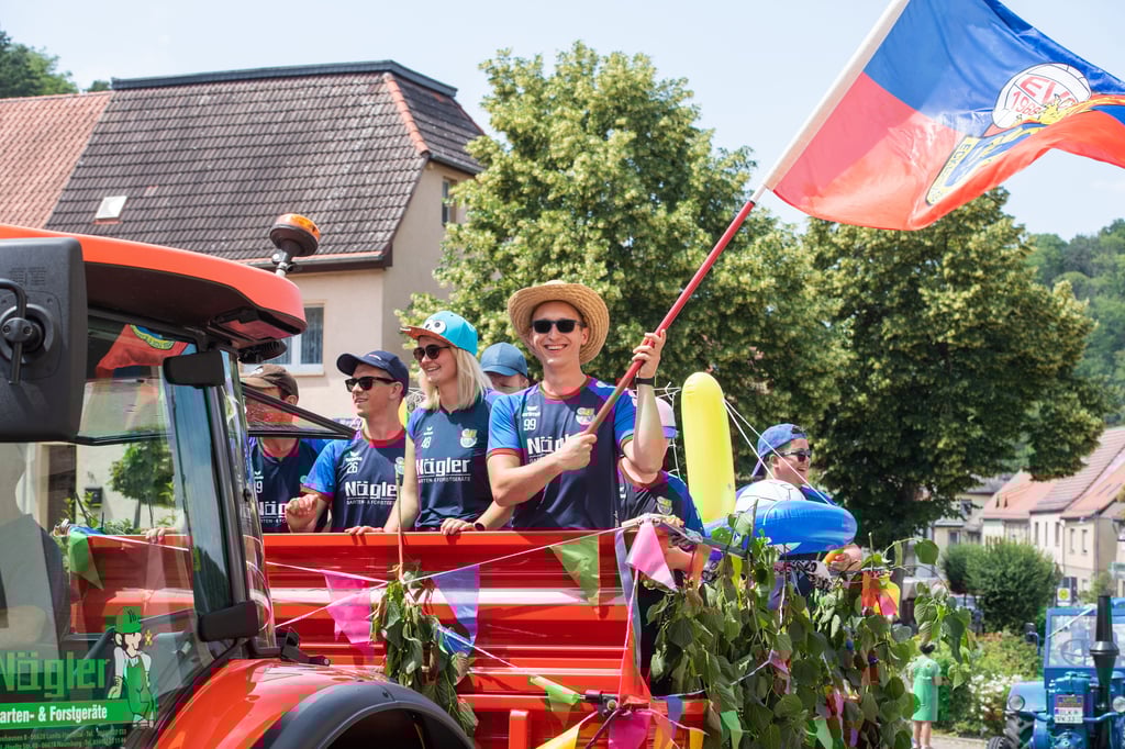 Auch der Eckartsbergaer Volleyballclub 1968 ist beim Festumzug mit von der Partie.