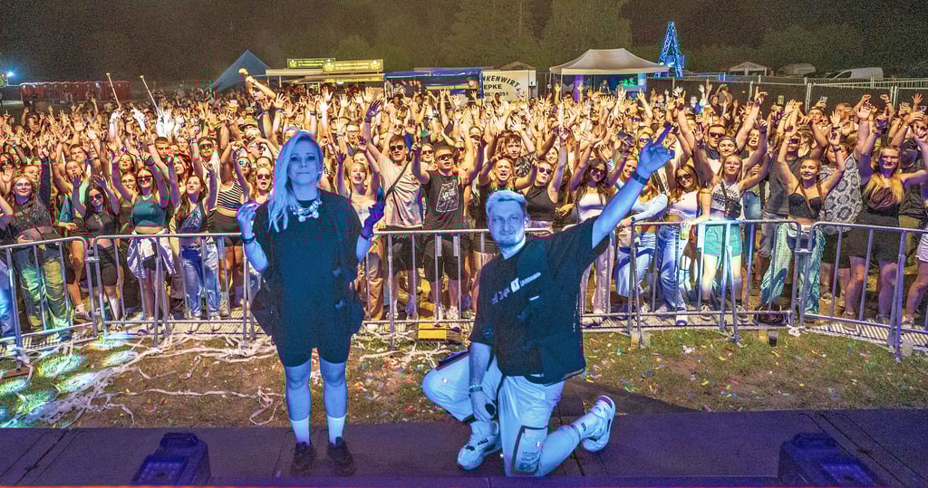 Die Ostblockschlampen, OBS, feierten in Brunau-Packebusch mit den Fans.