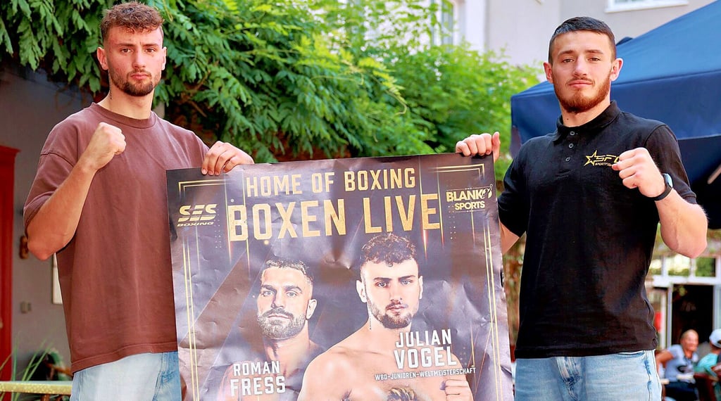 So nett werden Julian Vogel (l.) und Mykyta Alistratov am Sonnabend bei ihrem Duell um die WBO-Junioren-WM im Super-Weltergewicht nicht nebeneinander stehen.