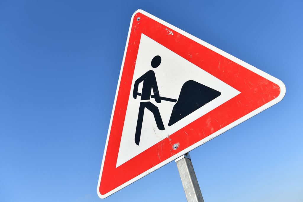 Ab Ende Juli wird die Naumburger Straße in Weißenfels (B87) wegen Bauarbeiten voll gesperrt (Symbolfoto).