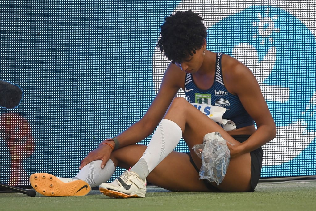 Olympiasiegerin Malaika Mihambo muss vor der WM pausieren.