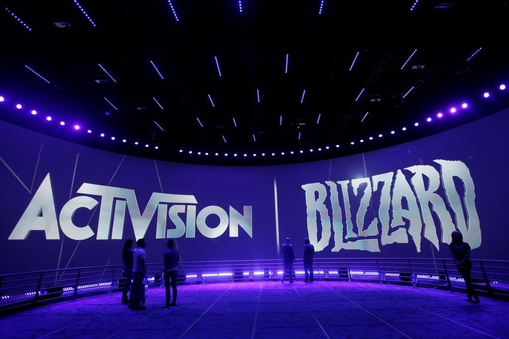 Der Stand von Activision Blizzard auf der Electronic Entertainment Expo. Microsoft muss sich bei der Übernahme des Videospiele-Riesen Activision Blizzard auf längere Untersuchungen in Großbritannien einstellen.