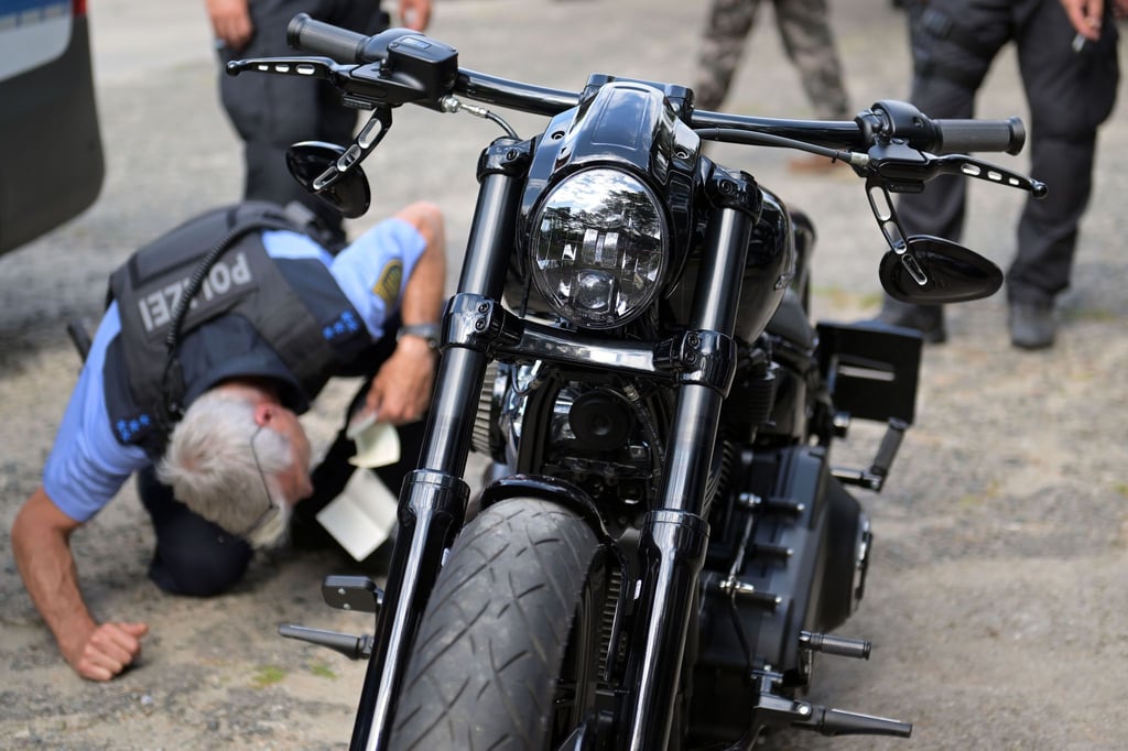 Polizisten aus ganz Deutschland haben heute in Niedergörsdorf Motorradfahrer kontrolliert.