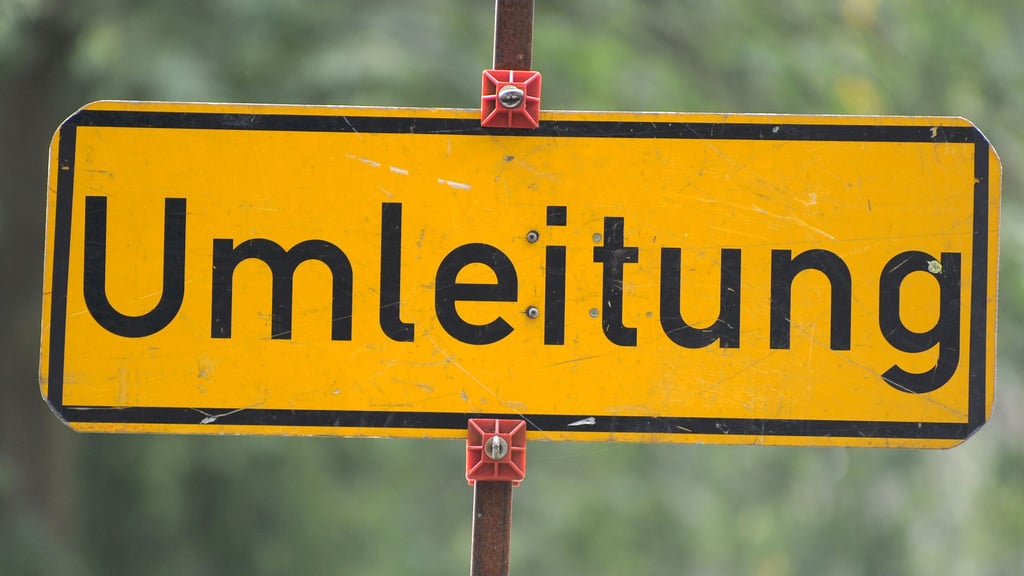 Wegen Bauarbeiten in Farsleben wird die Strecke zwischen Wolmirstedt und Zielitz weiträumig umgeleitet.