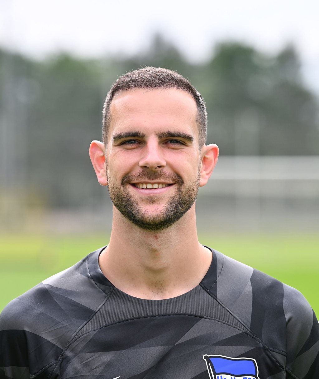 Torhüter Marius Gersbeck ist nach einem Zwischenfall im Trainingslager abgereist.