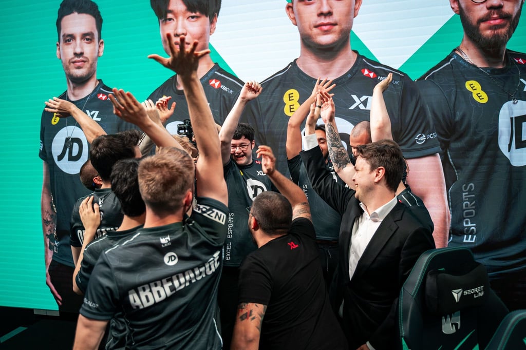 Excel kann sich nach dem Sieg gegen SK über den Einzug in die Playoffs der LoL-Liga LEC freuen.