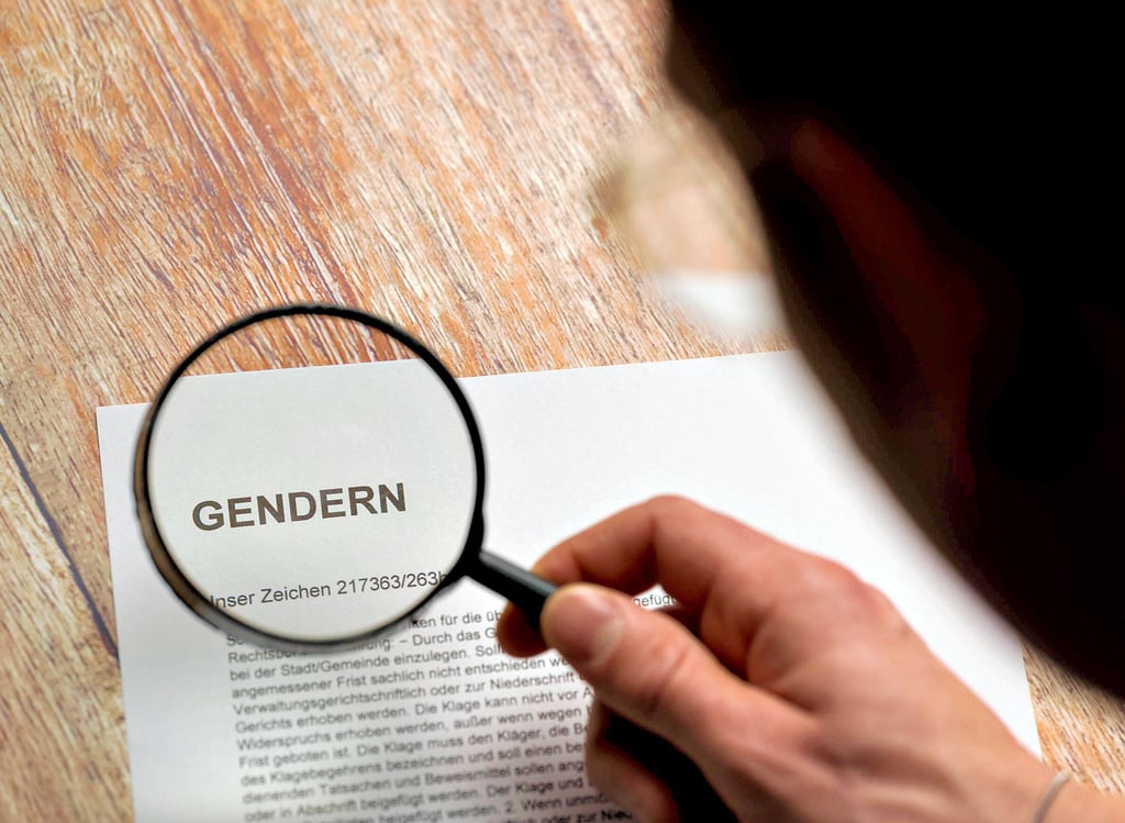 Gendern ist in den Verwaltungen der Region erlaubt, im Schulunterricht allerdings nicht.