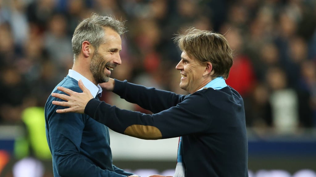 Sind befreundet seit ihrer gemeinsamen Zeit in Salzburg: RB-Coach Rose (l.) und Ex-Sportchef Freund