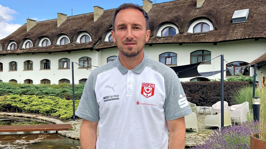 Der neue Co-Trainer Roberto Pinto hat unter anderem für Hertha BSC (kl. Foto) Bundesliga gespielt.