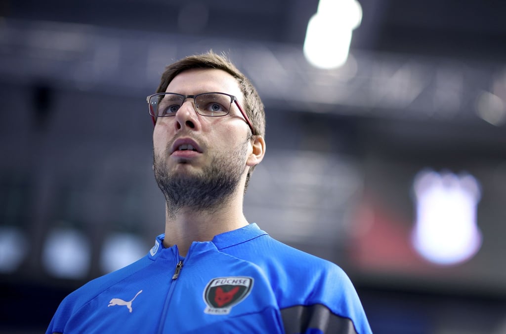 Der Berliner Trainer Jaron Siewert startet mit seinem Team in die Saisonvorbereitung.