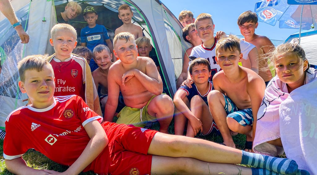 30 Kinder nahmen am diesjährigen Zeltlager der Sportjugend des Kreissportbundes teil, das auch in diesem Jahr wieder im Freibad Dedeleben stattfand.