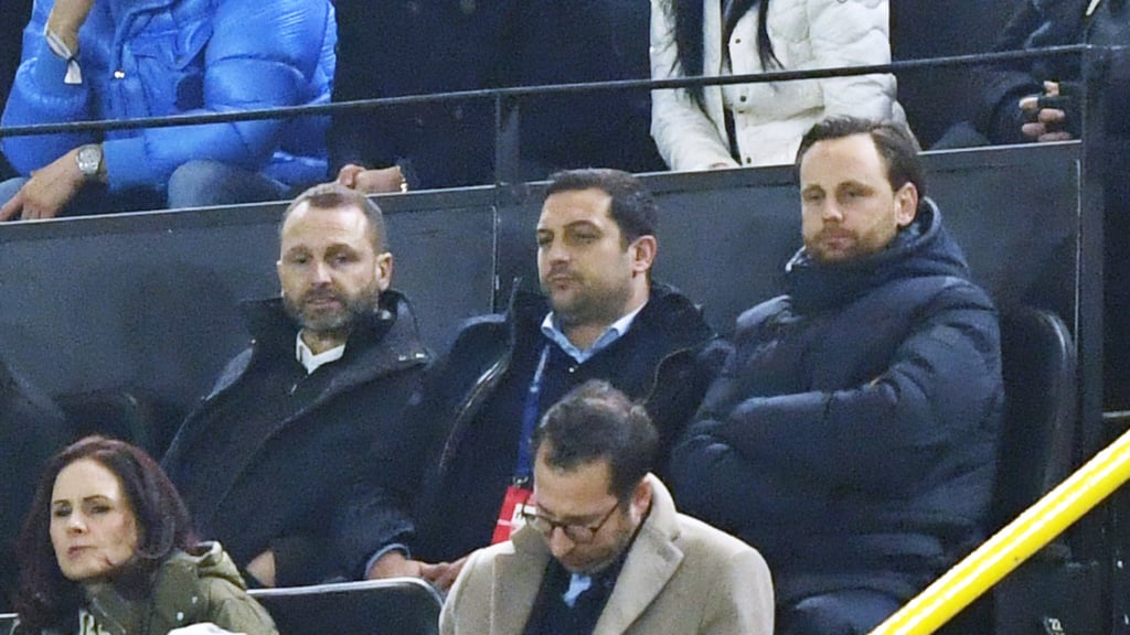 Christopher Vivell (re.) ist nicht mehr Teil des FC Chelsea.