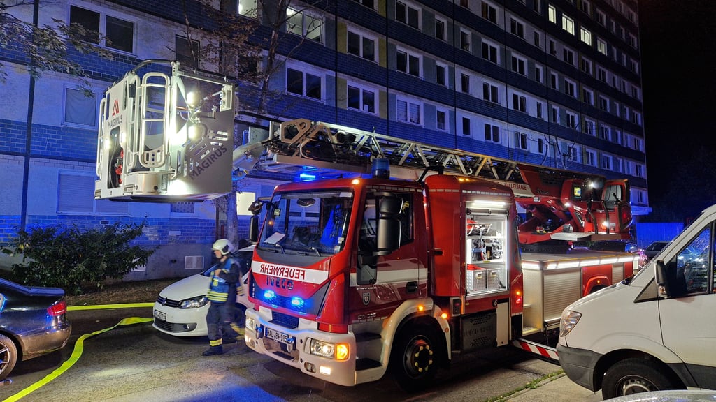 Feuerwehreinsatz in der Bodestraße in Halle-Neustadt.