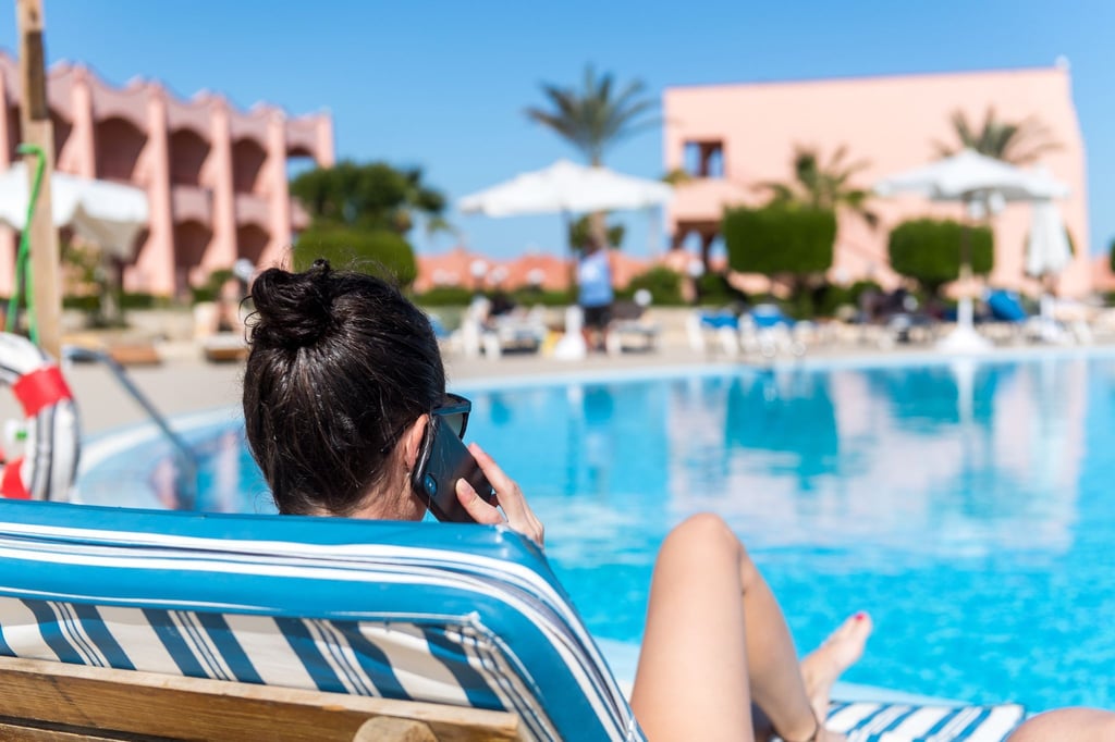 Keine Angst vor Anrufen des Arbeitgebers im Urlaub: Ihr Vorgesetzter kann Sie nicht einfach in den Betrieb zurückbeordern.