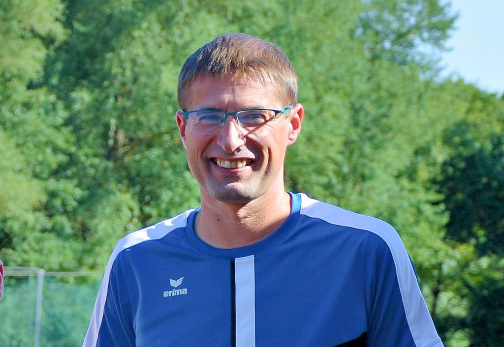 Ein engagierter Trainer beim SV Kali Wolmirstedt ist Trainer Bruce Knorr. Zum Verein kam er durch seine Tochter.
