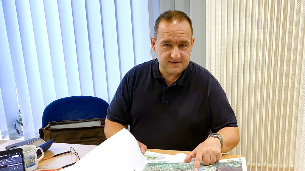 Projektmanager Michael Link erklärt das Vorhaben.