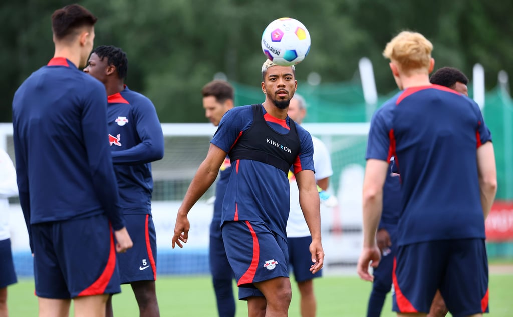 Benjamin Henrichs bei RB Leipzig im Training.