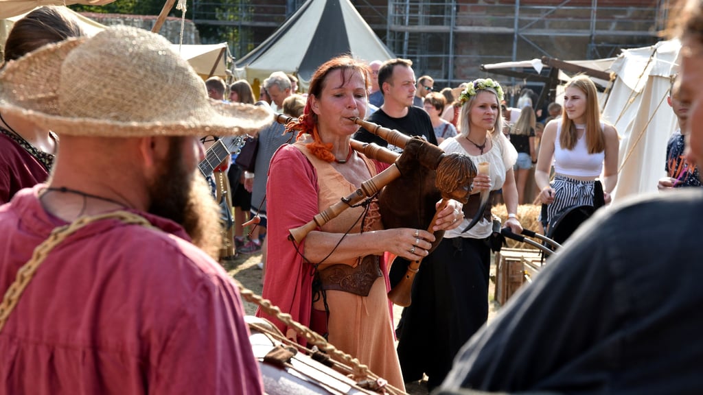 Das Schlossfest, hier eine Aufnahme aus dem Jahr 2019, ist Geschichte. Nun lädt Weißenfels zum Stadtfest ein.