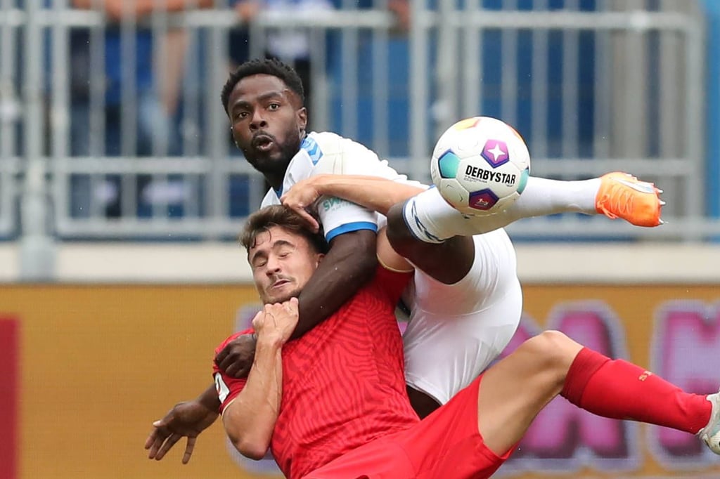 Daniel Heber gnadenlos: Der Verteidiger vom 1. FC Magdeburg gilt als Abwehrchef des Clubs.