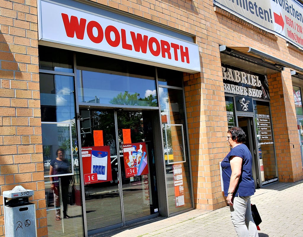 Die Woolworth-Filiale in Magdeburg-Neue Neustadt hat wegen Schädlingsbefalls geschlossen.